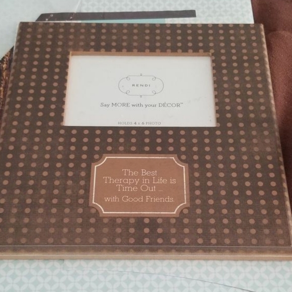 Frames - Picture 5 of 5